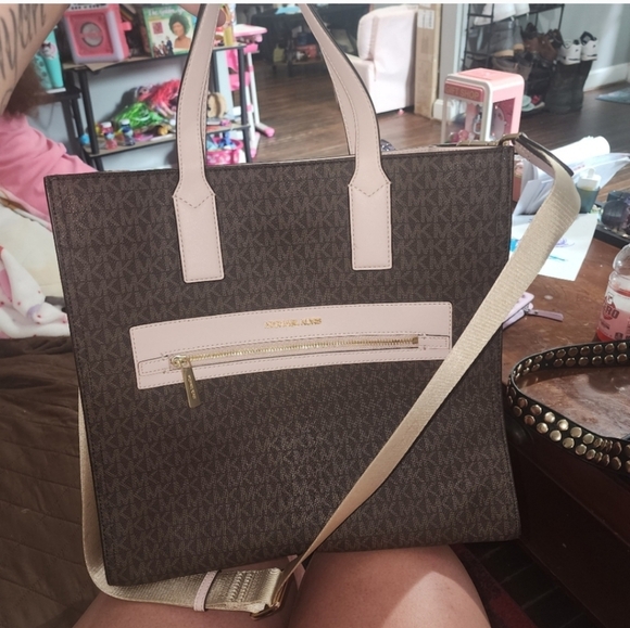 🍂🍁NWOT MICHAEL KORS PINK BLUSH LARGE KENLEY TOTE - Picture 10 of 10